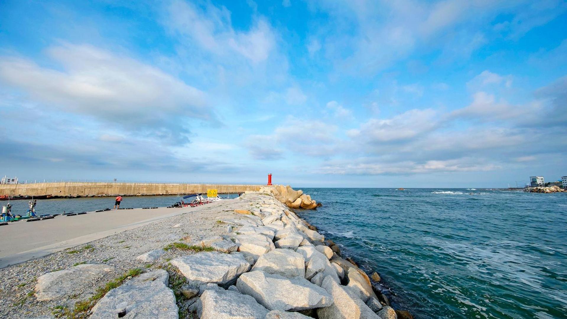 Gangneung Jumunjin Lighthouse Pension Bagian luar foto